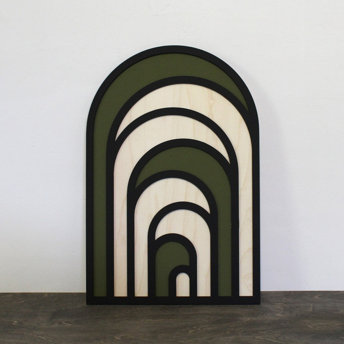 Multicolor Wood Wall Hanging Perfect For Indoor Use